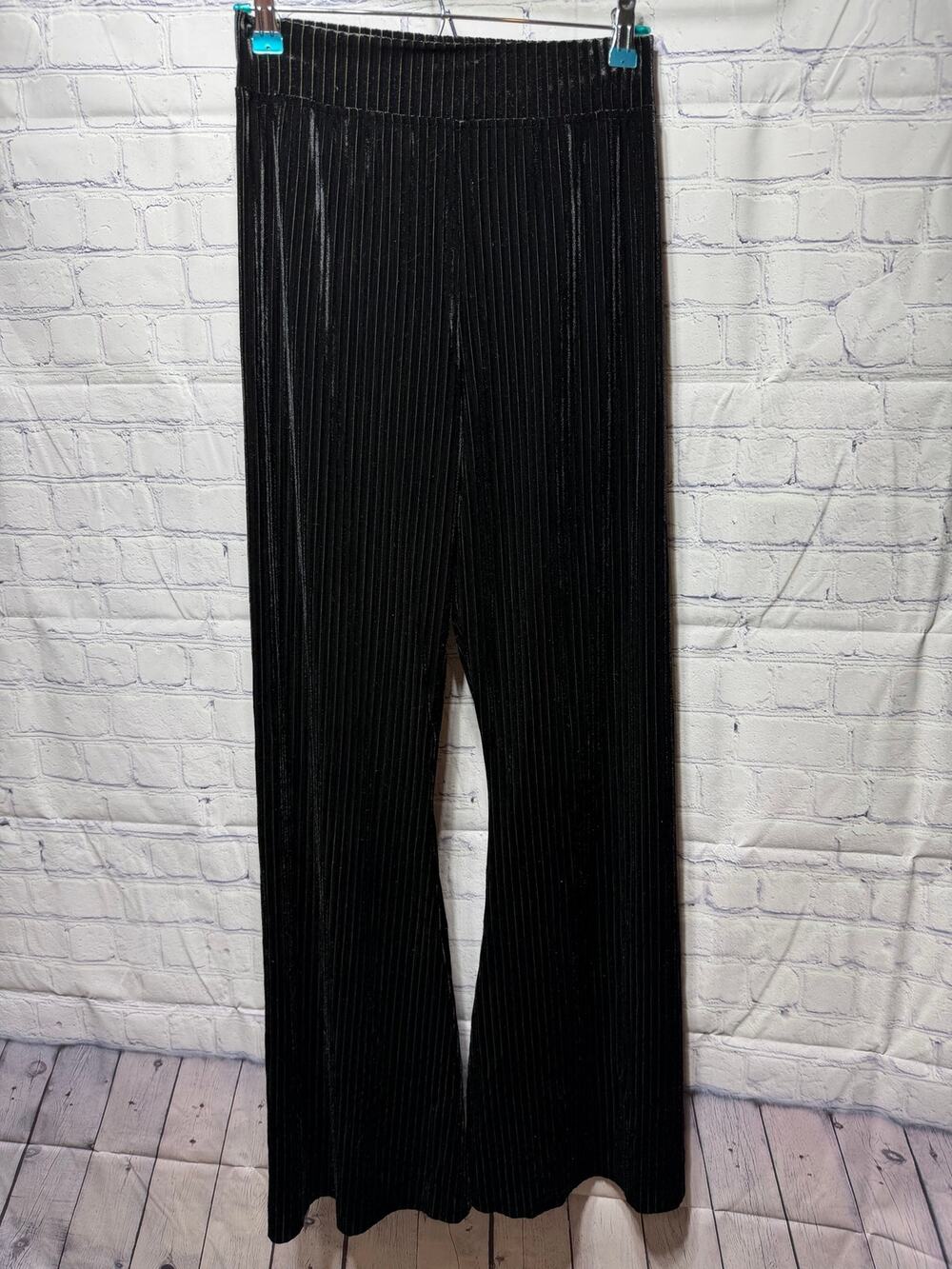 Natural Life Ribbed Velvet Bell Pants Black Sz M NWOT Goth Whimsigoth Witchy